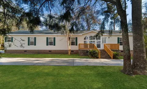 1585 Stone Ave, Little River, SC 29566
