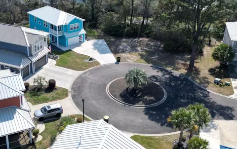 176 Lake Pointe Dr, Murrells Inlet, SC 29576
