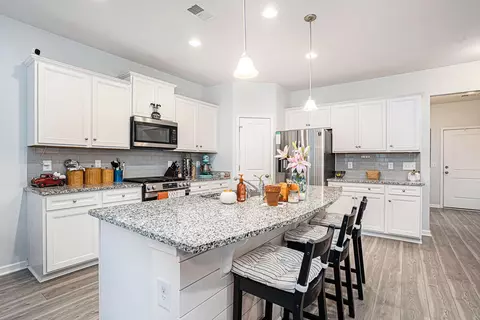 Kitchen - 593 Heritage Downs Dr, Conway, SC 29526 photo 1 of 3