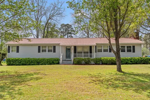 1623 Sherwood Dr, Conway, SC 29526