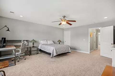 Bedroom - 51 Hyacinth Loop, Murrells Inlet, SC 29576 photo 5 of 10