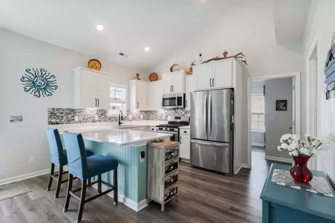 Kitchen - 305 Rycola Cir, Surfside Beach, SC 29575 photo 2 of 6