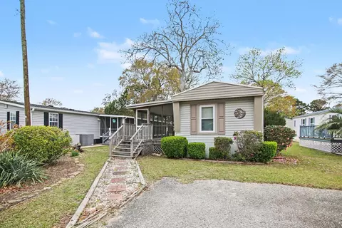 11 Dover St, Murrells Inlet, SC 29576
