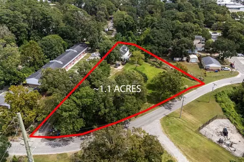 904 3rd Ave N, Myrtle Beach, SC 29577
