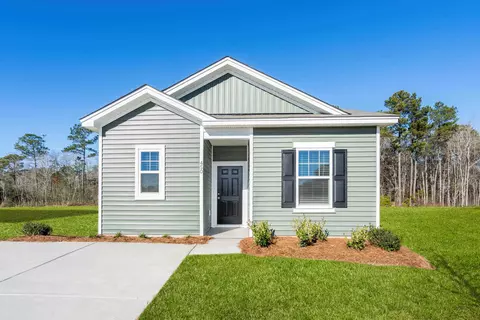 724 Huelva St, Loris, SC 29569