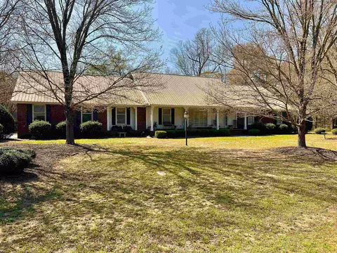 84 Nathan Rd, Kingstree, SC 29556