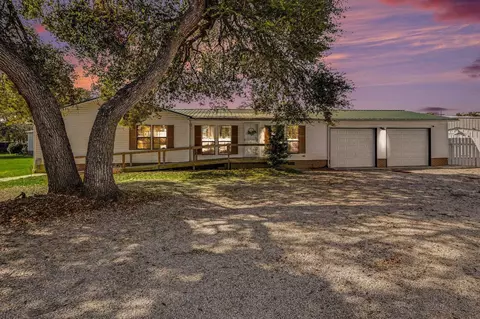 784 Lewis Ln, Murrells Inlet, SC 29576