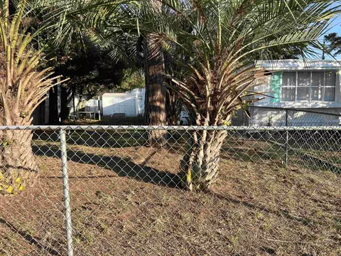 2712 Aquarius Dr, Myrtle Beach, SC 29575