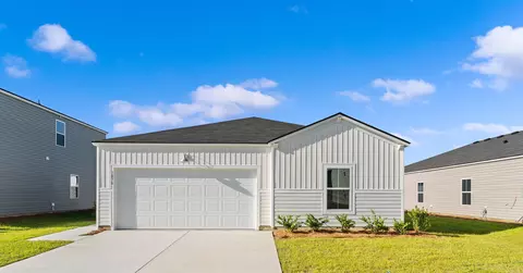 604 Runaway Train Dr, Loris, SC 29569