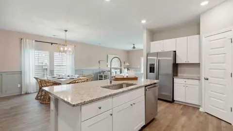 Kitchen - 604 Runaway Train Dr, Loris, SC 29569 photo 2 of 3