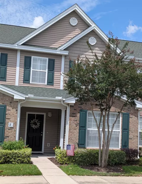 147 Chenoa Dr #E, Murrells Inlet, SC 29576