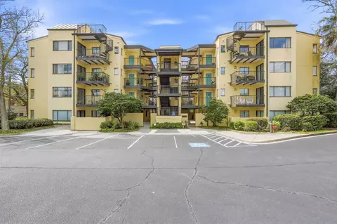 7600 Ocean Blvd N #302, Myrtle Beach, SC 29572