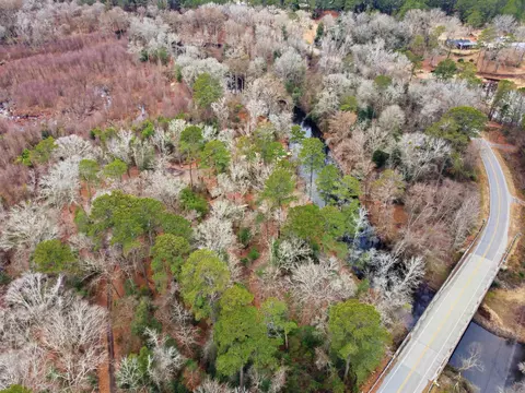 2512 W Black Creek Rd, Florence, SC 29501