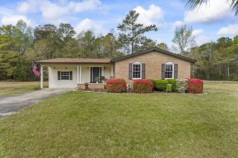 4491 Stevens St, Loris, SC 29569
