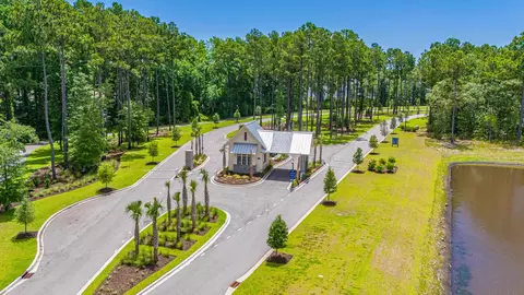 2139 Vera Way, Longs, SC 29568 photo 4