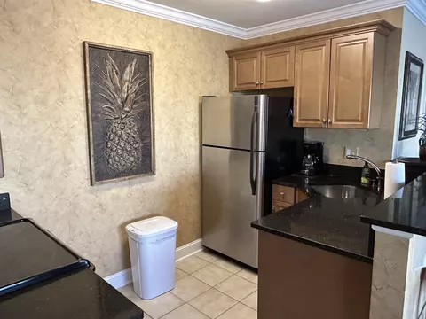 Kitchen - 175 Georges Bay Rd, Surfside Beach, SC 29575 photo 7 of 9