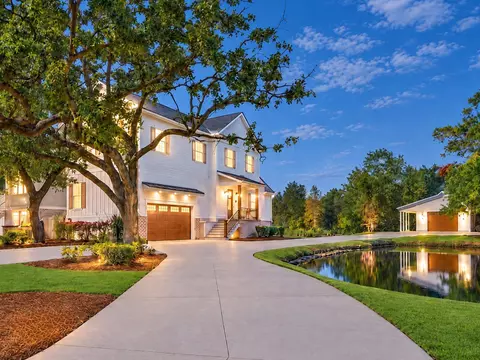 5068 S First St, Murrells Inlet, SC 29576