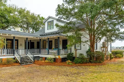 Exterior - 44 Hook Dr, Pawleys Island, SC 29585 photo 4 of 19