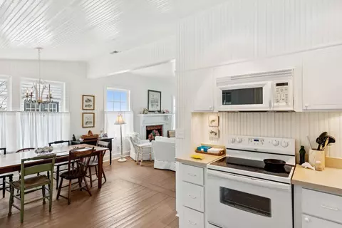 Kitchen - 44 Hook Dr, Pawleys Island, SC 29585 photo 6 of 6