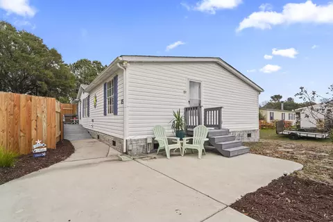 854 Grouper Ct, Murrells Inlet, SC 29576