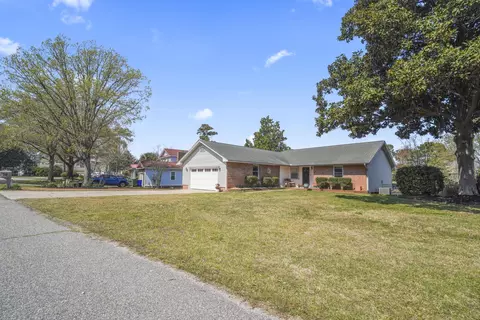 Exterior - 718 7th Ave N, Surfside Beach, SC 29575 photo 1 of 10