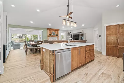 Kitchen - 718 7th Ave N, Surfside Beach, SC 29575 photo 5 of 9