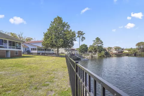 View/Area - 718 7th Ave N, Surfside Beach, SC 29575 photo 4 of 9