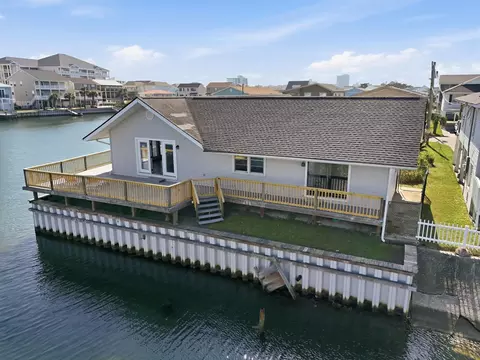 300 35th Ave N, North Myrtle Beach, SC 29582