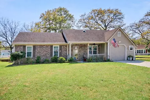607 Bluebird Ln, Murrells Inlet, SC 29576