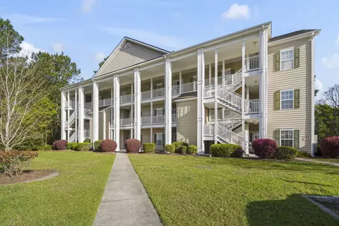 5864 Longwood Dr UNIT 303, Murrells Inlet, SC 29576