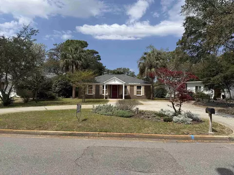 5709 Springs Ave, Myrtle Beach, SC 29577