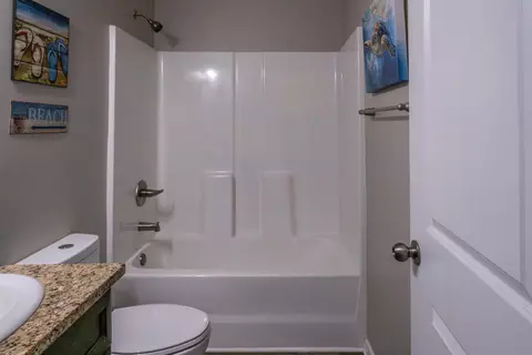 Bath - 1792 Heirloom Dr, Conway, SC 29527 photo 4 of 4