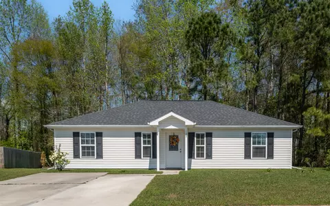 Exterior - 1792 Heirloom Dr, Conway, SC 29527 photo 4 of 11