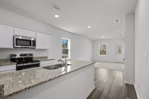 Entry Way - 476 Castillo Dr, Loris, SC 29569 photo 1 of 3