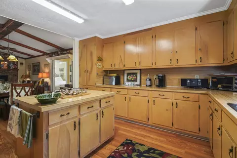 Kitchen - 417 Frederick Dr, Georgetown, SC 29440 photo 5 of 5