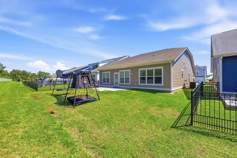 Exterior - 844 Gammon Dr, Myrtle Beach, SC 29579 photo 3 of 3