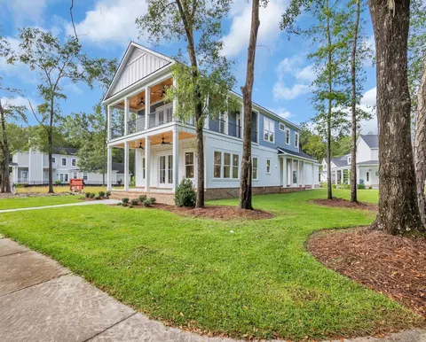 255 Madison Dr, Georgetown, SC 29440