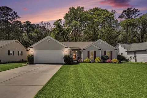 673 Bluebird Ln, Murrells Inlet, SC 29576