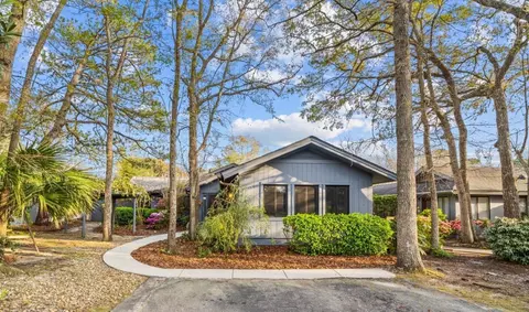 915 Cedarwood Cir, Myrtle Beach, SC 29572