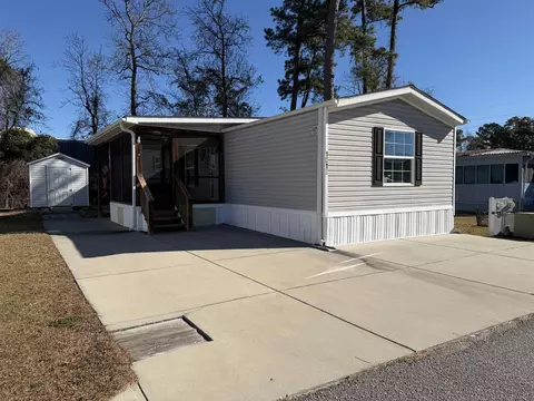 1010 Foxfire Dr, North Myrtle Beach, SC 29582