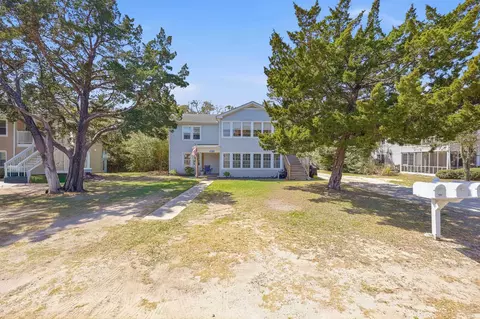 207 5th Ave N, North Myrtle Beach, SC 29582