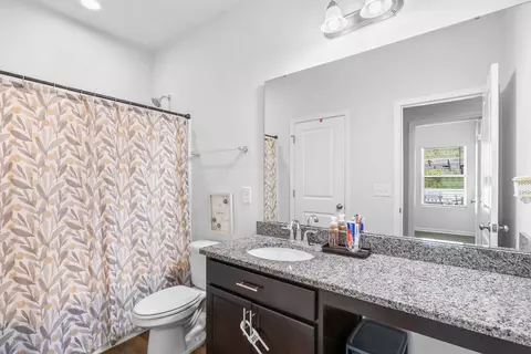 Bath - 418 Archer Ct, Conway, SC 29526 photo 3 of 3