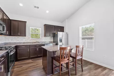 Kitchen - 418 Archer Ct, Conway, SC 29526 photo 2 of 3