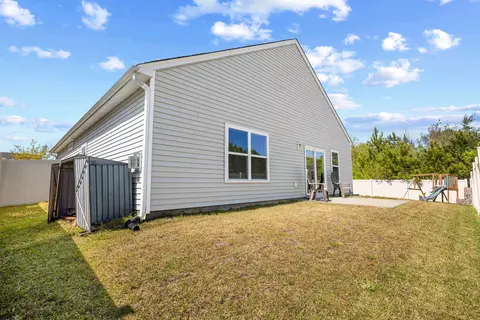 Exterior - 418 Archer Ct, Conway, SC 29526 photo 4 of 9