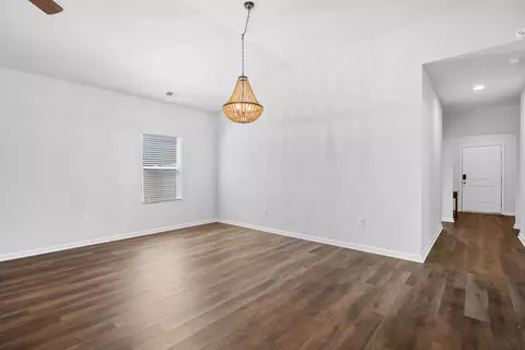 Living - 418 Archer Ct, Conway, SC 29526 photo 1 of 8