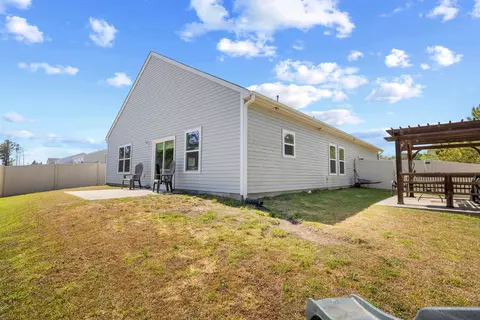 Exterior - 418 Archer Ct, Conway, SC 29526 photo 6 of 9