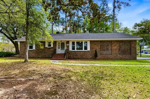 209 Sherwood Dr, Conway, SC 29526
