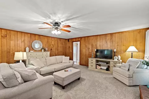 Living - 4867 Bluff Rd, Mullins, SC 29574 photo 2 of 2