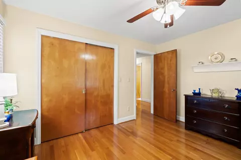 Bedroom - 4867 Bluff Rd, Mullins, SC 29574 photo 2 of 9