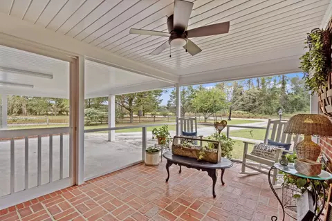 Exterior - 4867 Bluff Rd, Mullins, SC 29574 photo 6 of 8